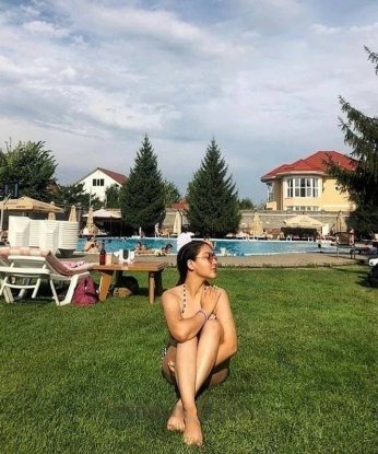 🌟 У меня невероятно мягкие и ласковые ручки и я непревзойденная в умении доставить истинное удовольствие. 😘 Я обладаю всеми необходимыми навыками, чтобы красить мир яркими красками и быть исполнительницей твоих скрытых желаний. 🌹😉
У меня много разнообразных услуг в моем арсенале, о которых ты можешь узнать подробнее на моей странице. Хочешь попробовать фотосессию, эротический массаж или может быть, любишь экспериментировать? Не бойся сказать мне свои фантазии и я помогу тебе воплотить их в реальность. 💋
Мои постоянные клиенты говорят, что я обладаю незабываемыми навыками и что я истинная королева удовольствия. 💎 Я всегда стараюсь создать атмосферу полного расслабления и комфорта, чтобы наше свидание было поистине незабываемым.
Но не верь на слово, загляни в мою галерею и увидишь все своими глазами. ✨ Жду тебя в Москве, чтобы воплотить в жизнь наши горячие фантазии и насладиться незабываемым экстазом. 🌹🔥 Юлиана
